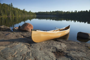 Difference Between Canoe and Kayak